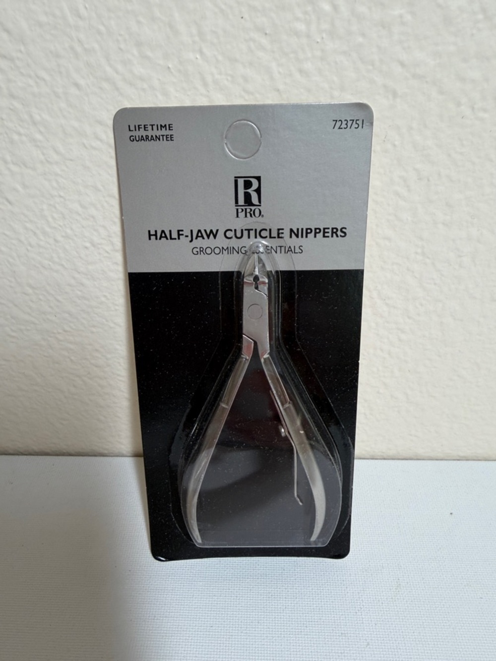 Revlon Silver Half-Jaw Cuticle Nippers